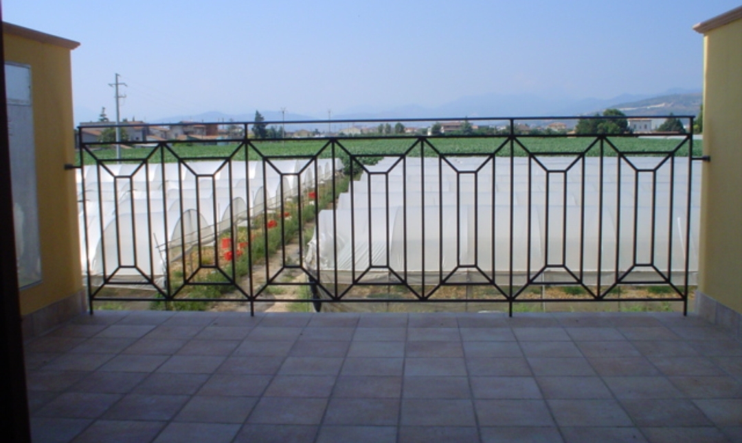 Ringhiera moderna in ferro quadro (9)